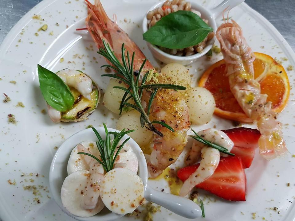 B&B La Sicilia A Tavola Pisa Kültér fotó